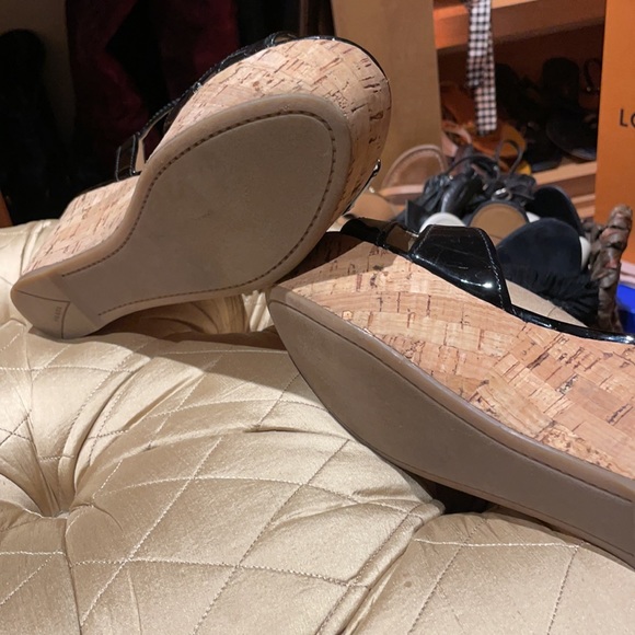 Prada Patent leather cork sandal 37.5 authentic. - Picture 6 of 8